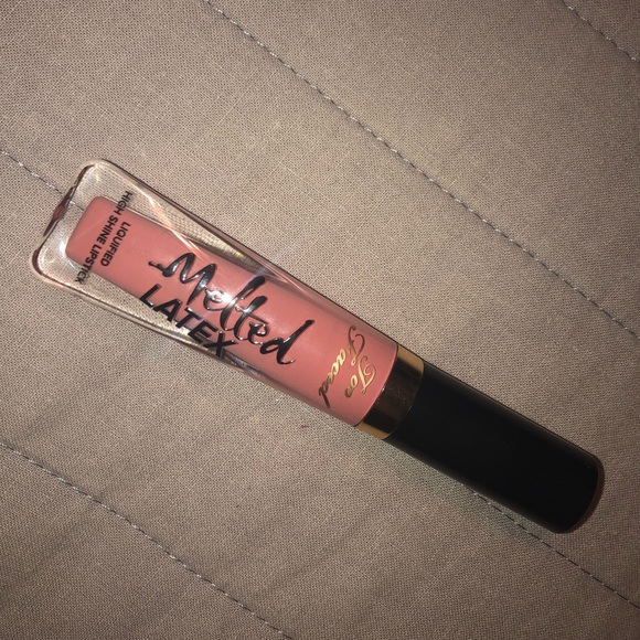 NEW TOO FACED MELTED LATEX LIQUID LIP 💄 - Picture 1 of 2